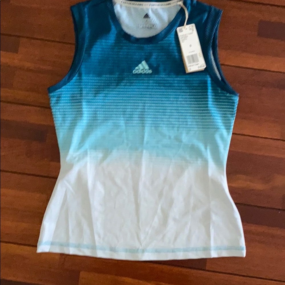 Women’s Adidas Top